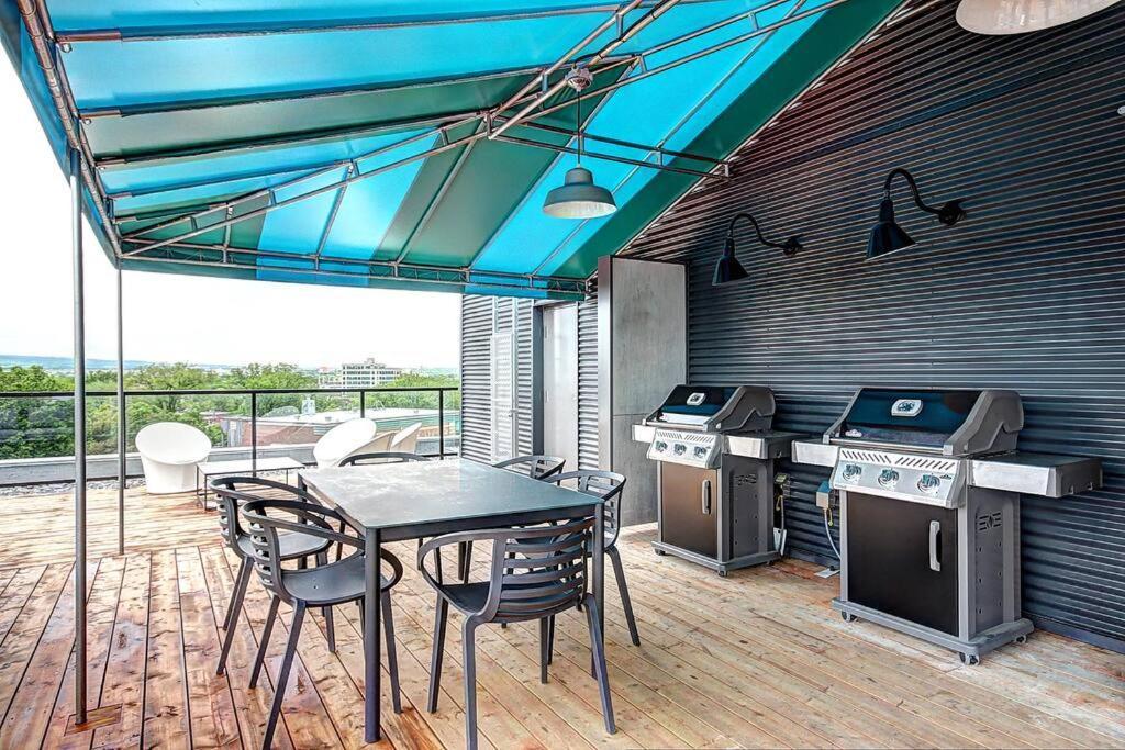 Good Vibes Only -Modern And Spacious 2 Bedroom Condo 4 Beds Free Parking, Gym Québec Kültér fotó