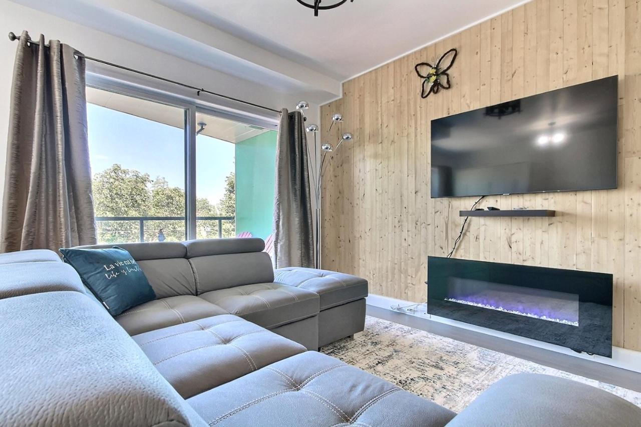 Good Vibes Only -Modern And Spacious 2 Bedroom Condo 4 Beds Free Parking, Gym Québec Kültér fotó