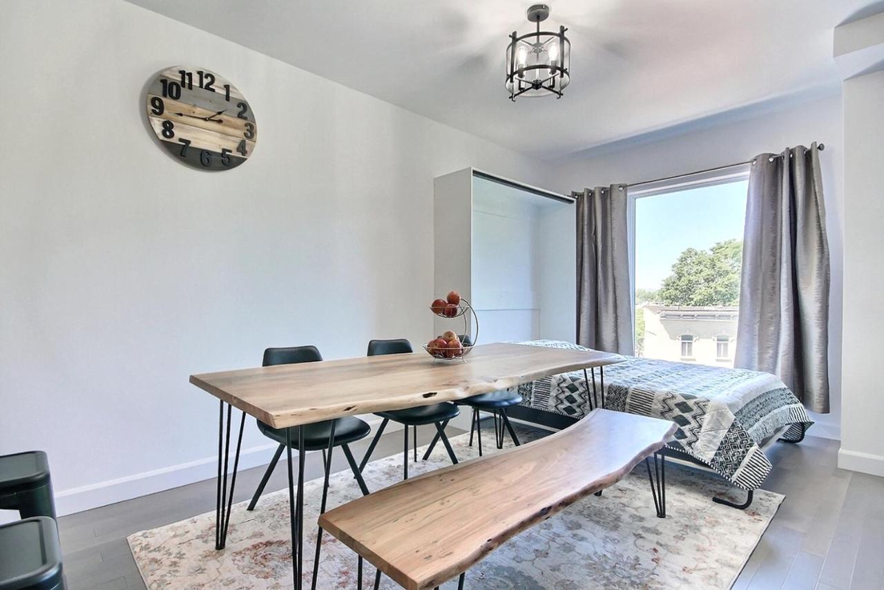Good Vibes Only -Modern And Spacious 2 Bedroom Condo 4 Beds Free Parking, Gym Québec Kültér fotó